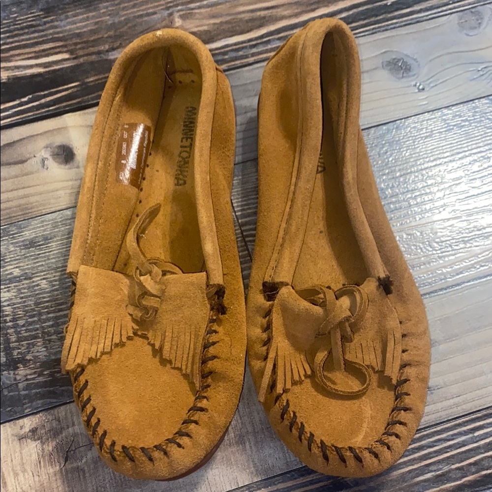 Minnetonka Brown Moccasins